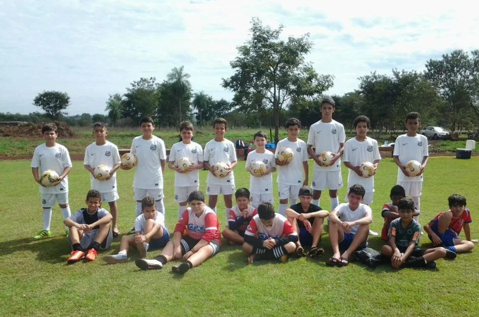 Meninos da Vila - Santos Futebol Clube - CEART Meninos da Vila - Santos Futebol Clube - CEART