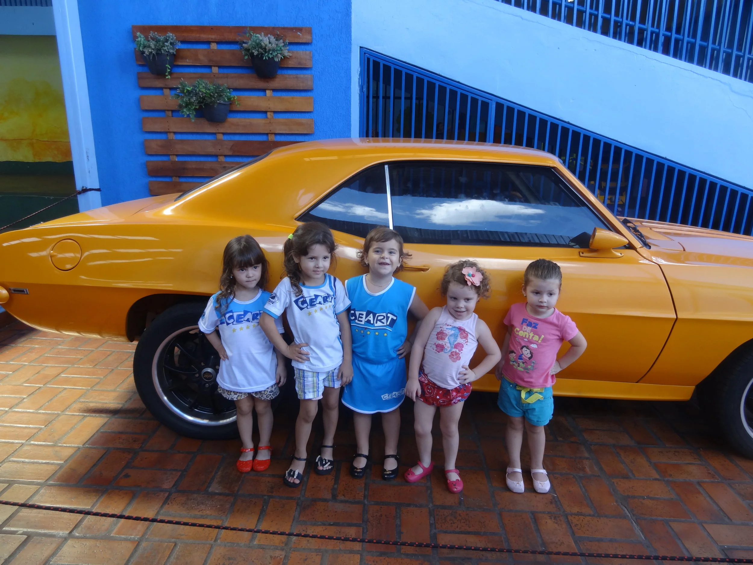 FEIRA DE ANTIGUIDADES - PROFª DINEIVA e GISELE - 4º e 5º ANOS