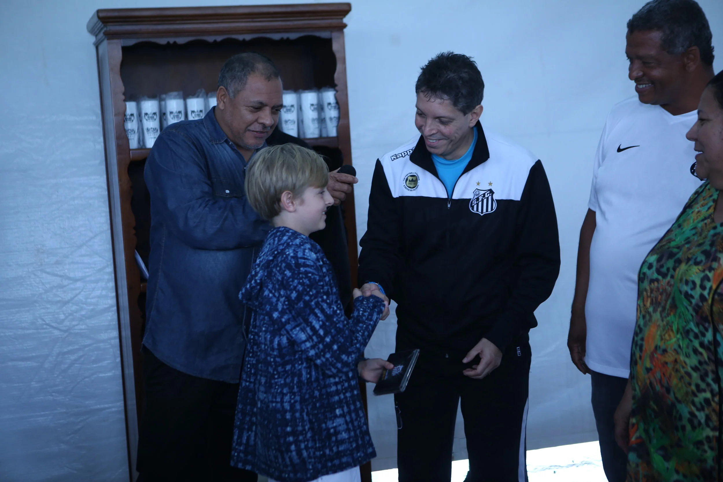 Escolinha Santos Meninos da Vila CEART- Peneirada Escolinha Santos Meninos da Vila CEART- Peneirada