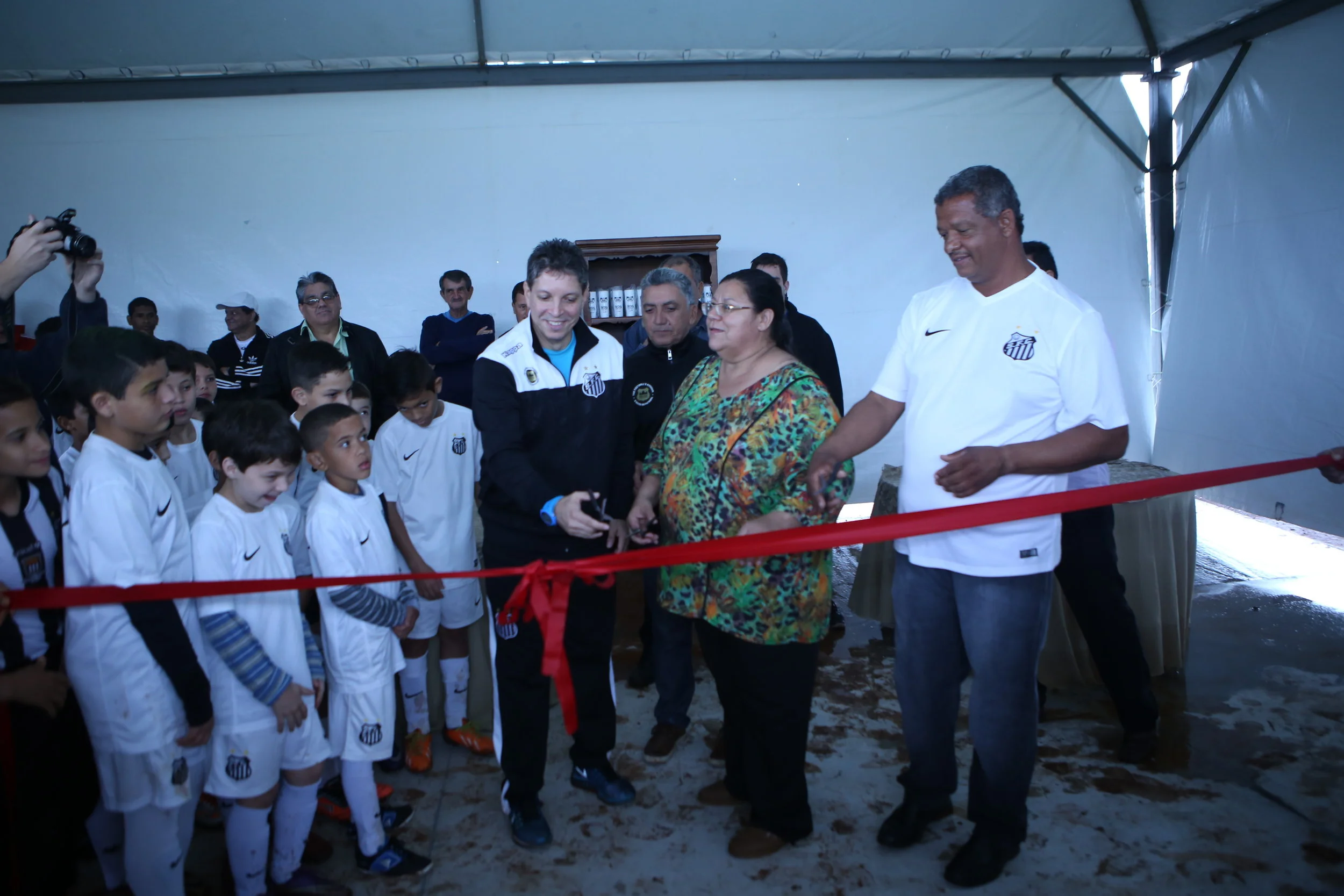 Escolinha Santos Meninos da Vila CEART- Peneirada Escolinha Santos Meninos da Vila CEART- Peneirada