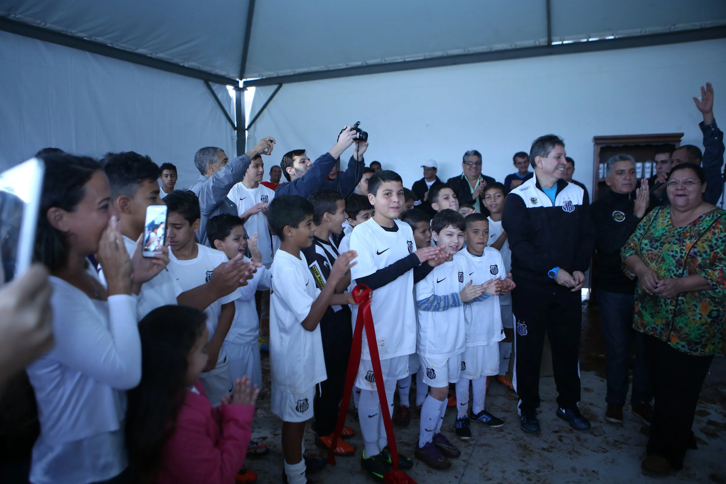 Escolinha Santos Meninos da Vila CEART- Peneirada Escolinha Santos Meninos da Vila CEART- Peneirada