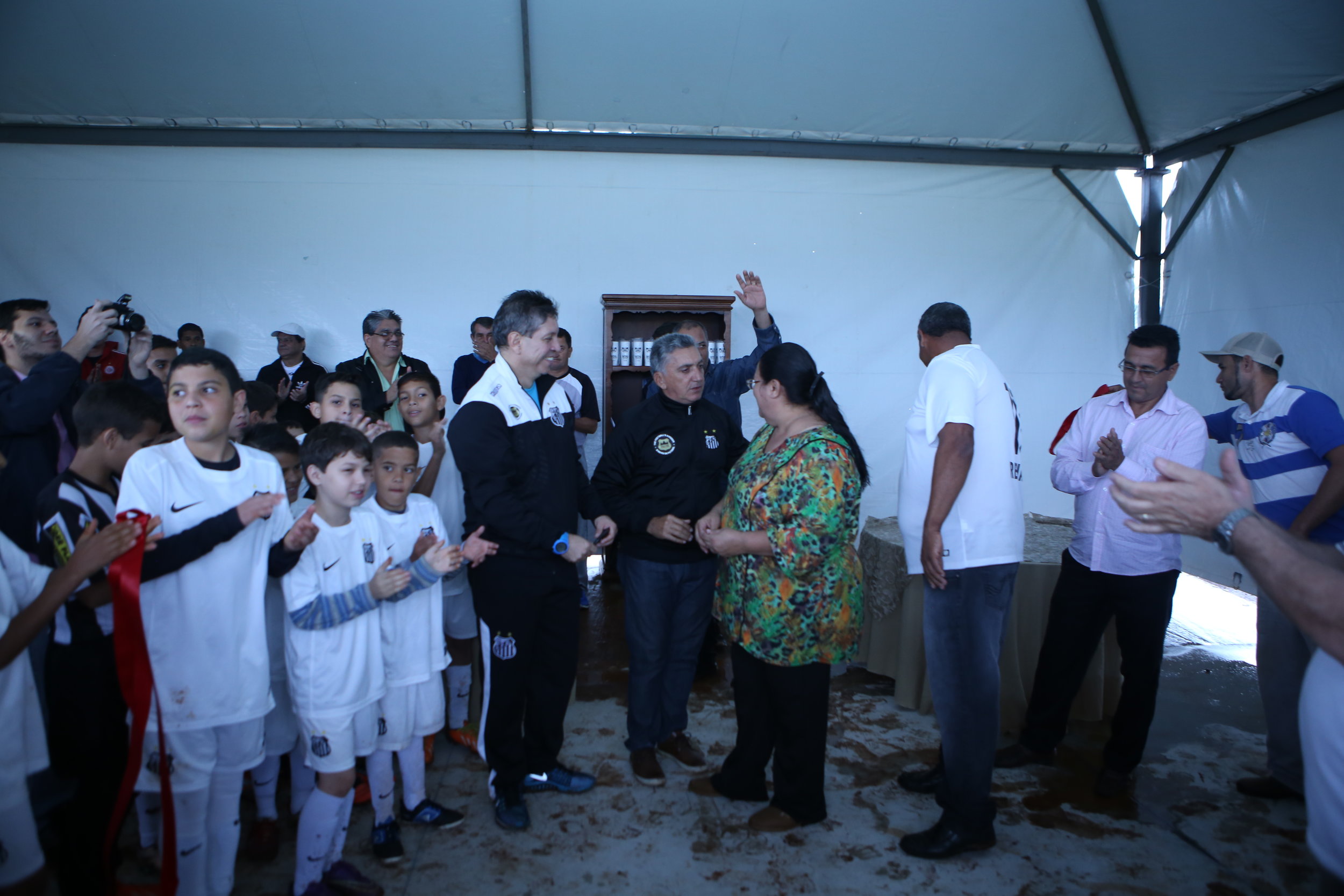 Escolinha Santos Meninos da Vila CEART- Peneirada Escolinha Santos Meninos da Vila CEART- Peneirada
