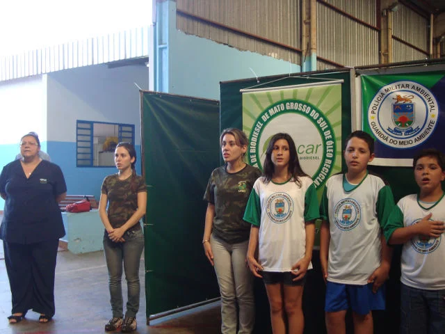 Polícia Militar Ambiental vai à Escola