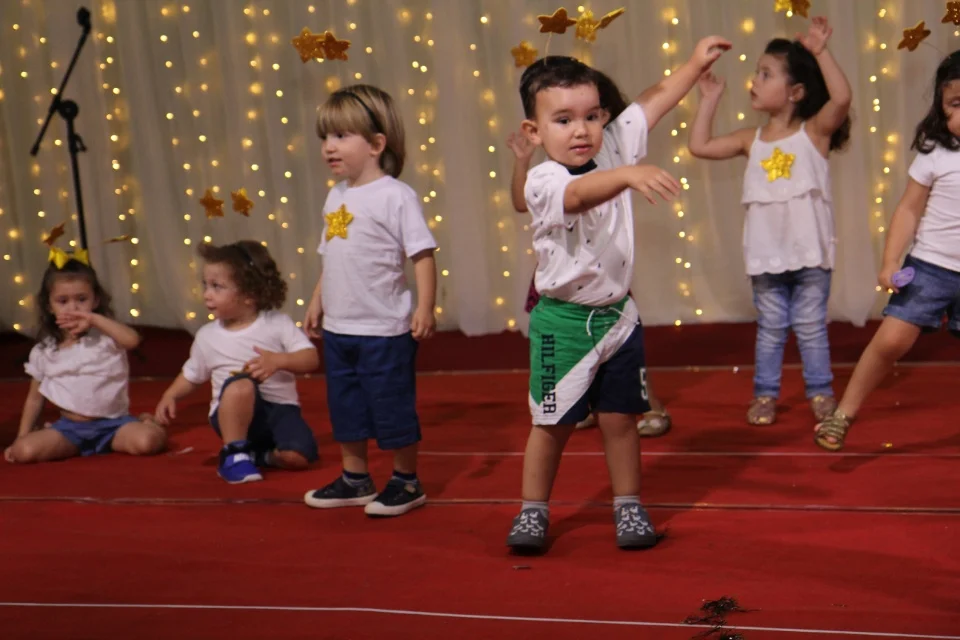 Cantada de Natal - 2018- Balé e turma Profª Regina