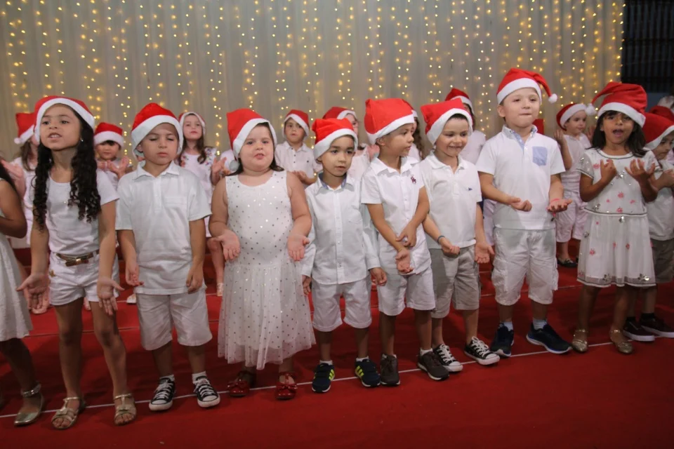 Cantata - 2018 - Pré Profªs Cladir, Dineiva e Evelin