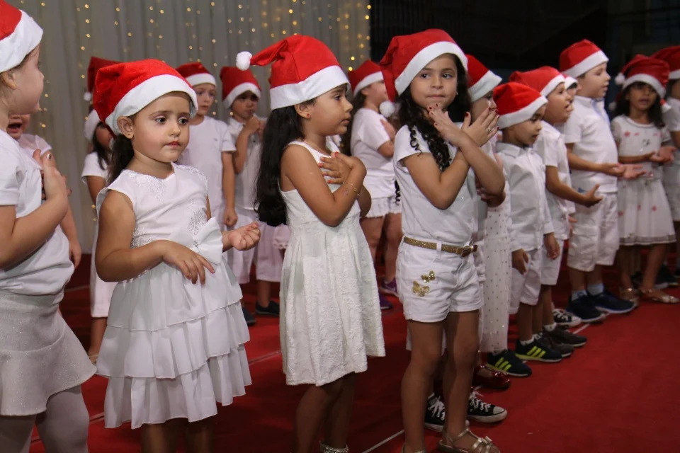 Cantata - 2018 - Pré Profªs Cladir, Dineiva e Evelin