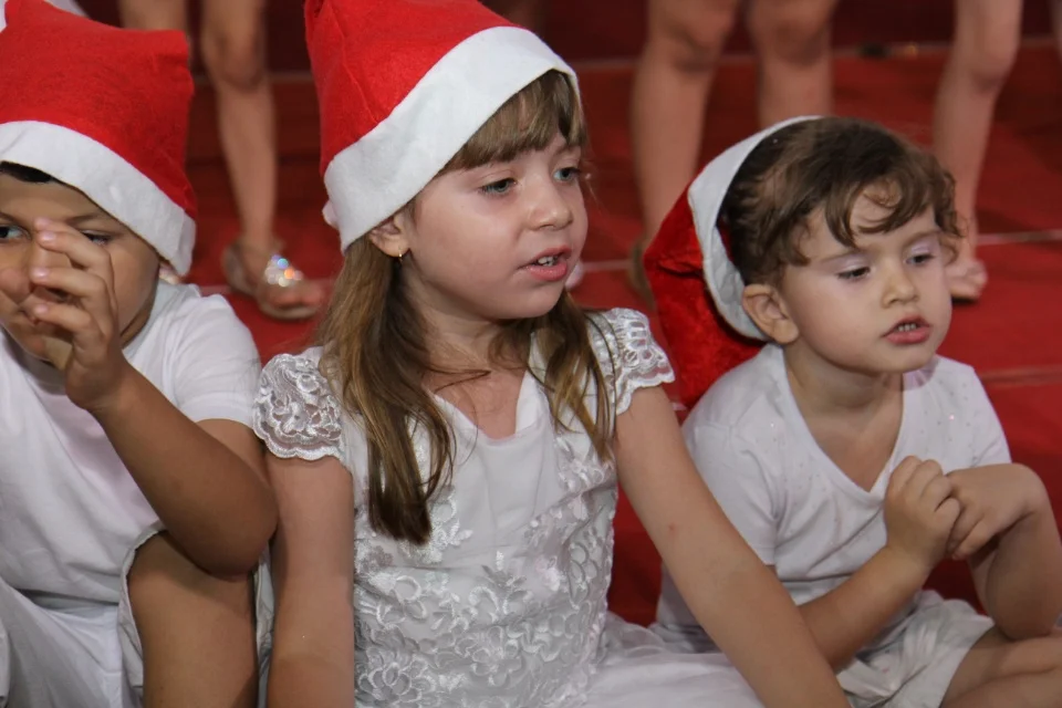 Cantata - 2018 - Pré Profªs Cladir, Dineiva e Evelin