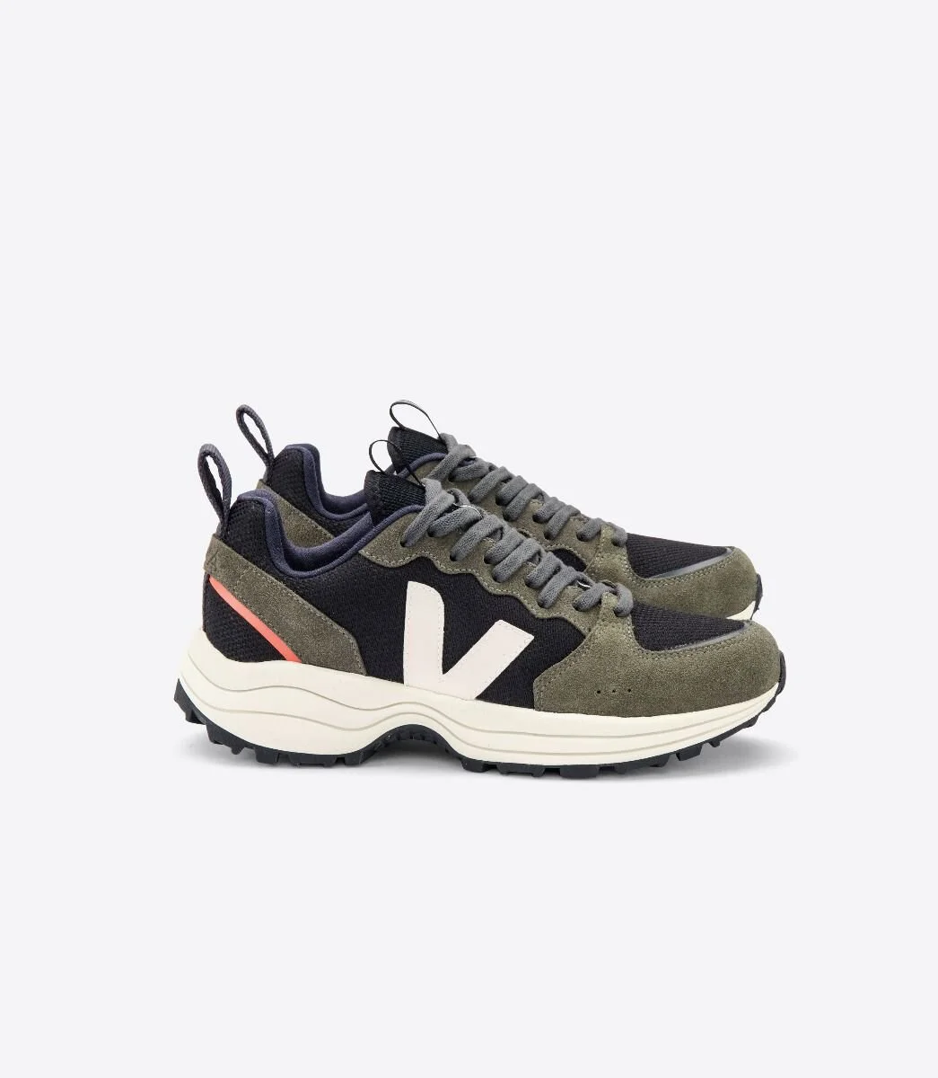 VEJA VENTURI BASTILLE B-MESH BLACK OLIVE PIERRE — riinstok