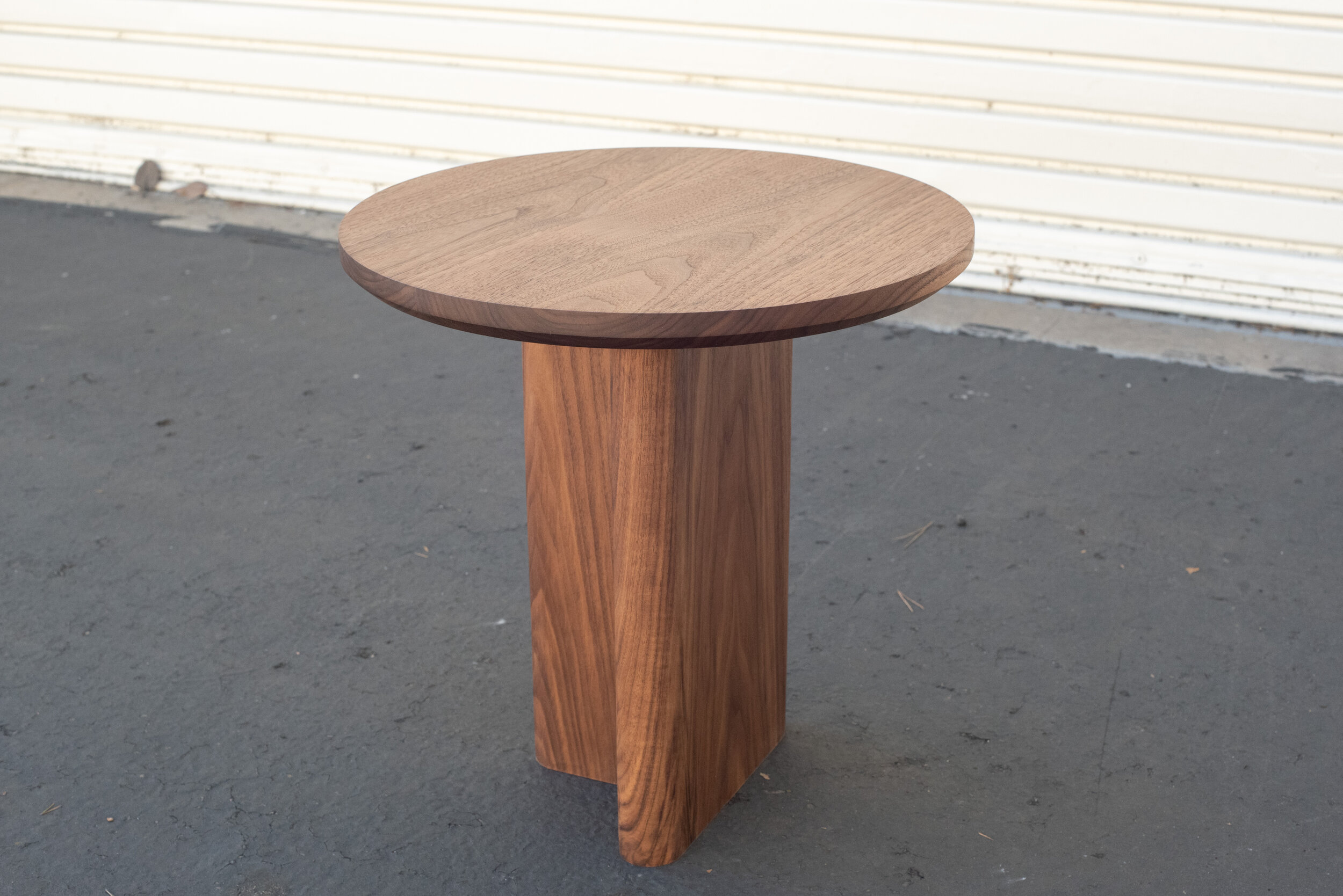 Hartford Solid Walnut End Table Mid Century Modern Coffee Adco Woodworks - Solid Walnut End Table Hartford Solid Walnut End Table Mid Century Modern Coffee Adco Woodworks - Solid Walnut End Table