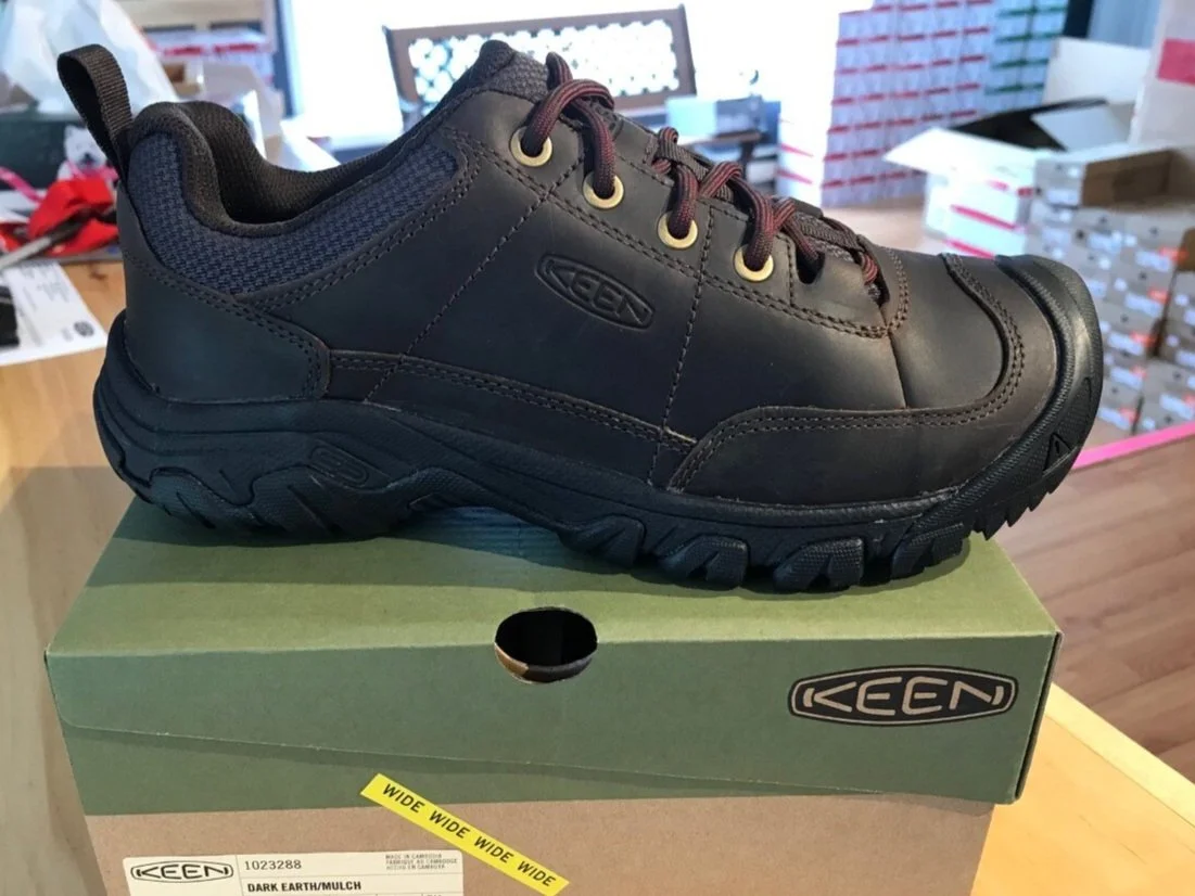 keen targhee iii wide low