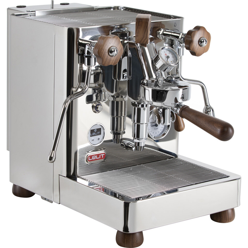 Manual no-tank espresso machine with group heater and pressure gauge