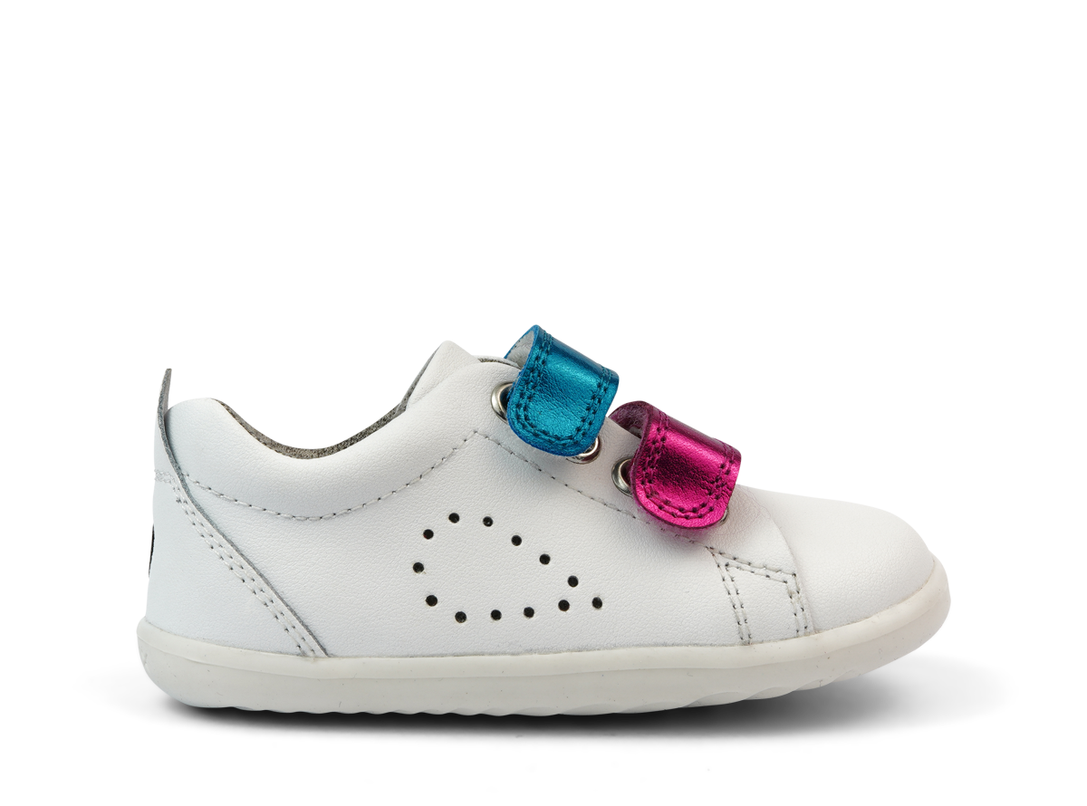 raspberry court shoes