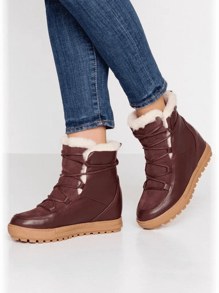 frye ladies boots