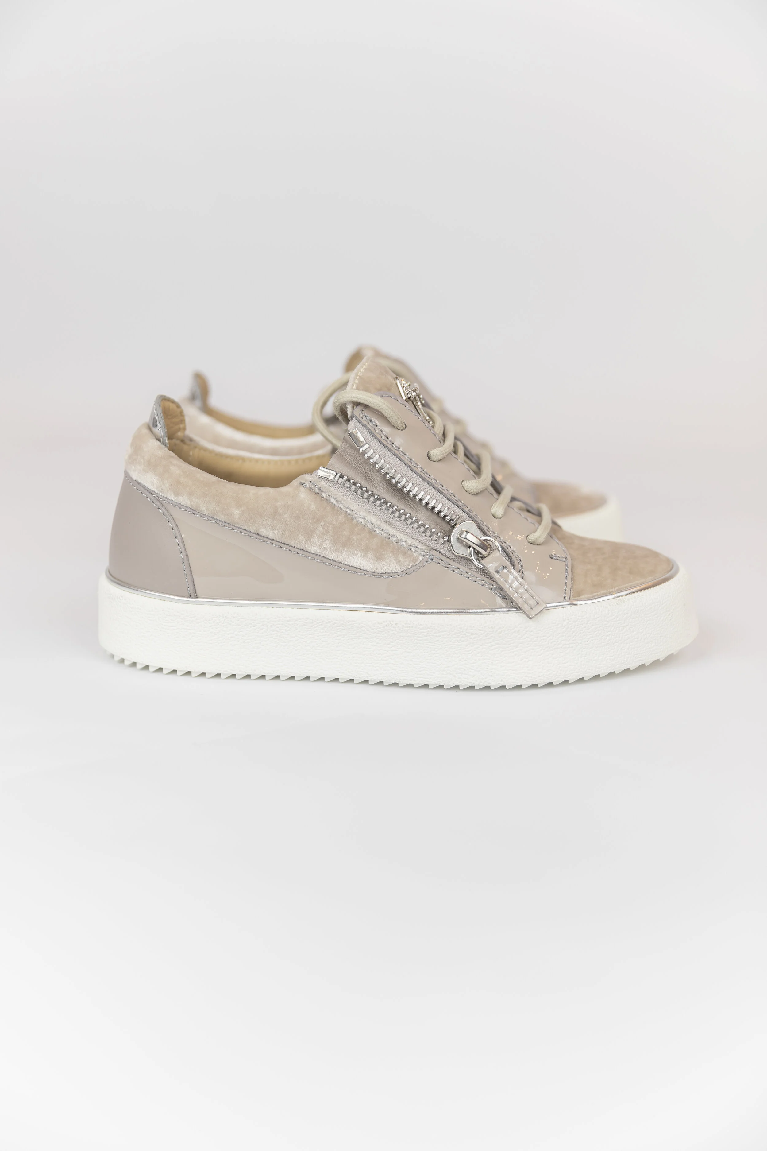 boutique giuseppe zanotti
