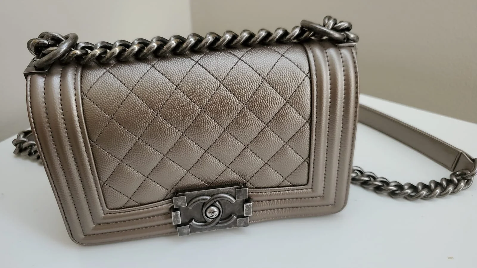 chanel small boy caviar