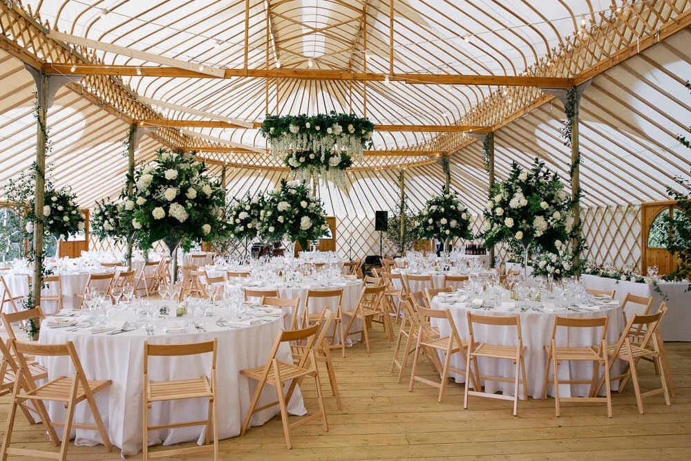 marquee-setting.jpg
