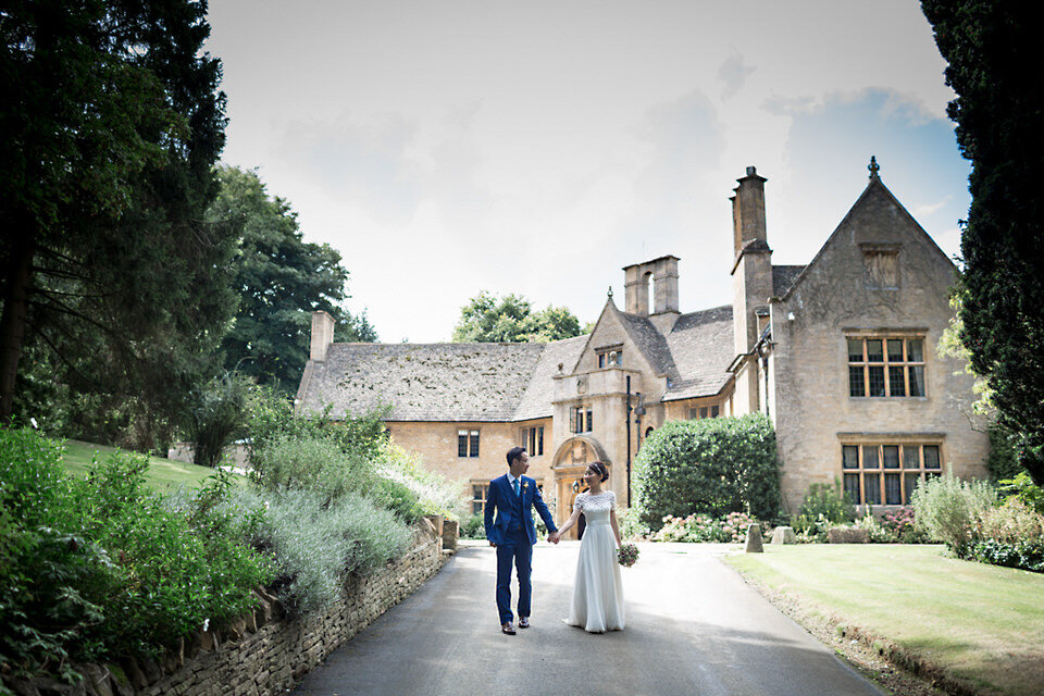 Luxury wedding planned by完美计划 at 福克斯希尔庄园, Cotswolds