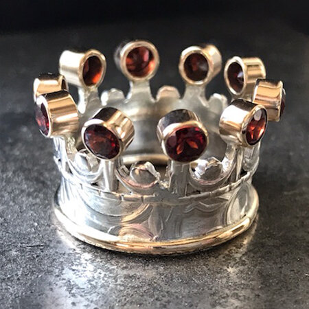 Garnet crown ring sale