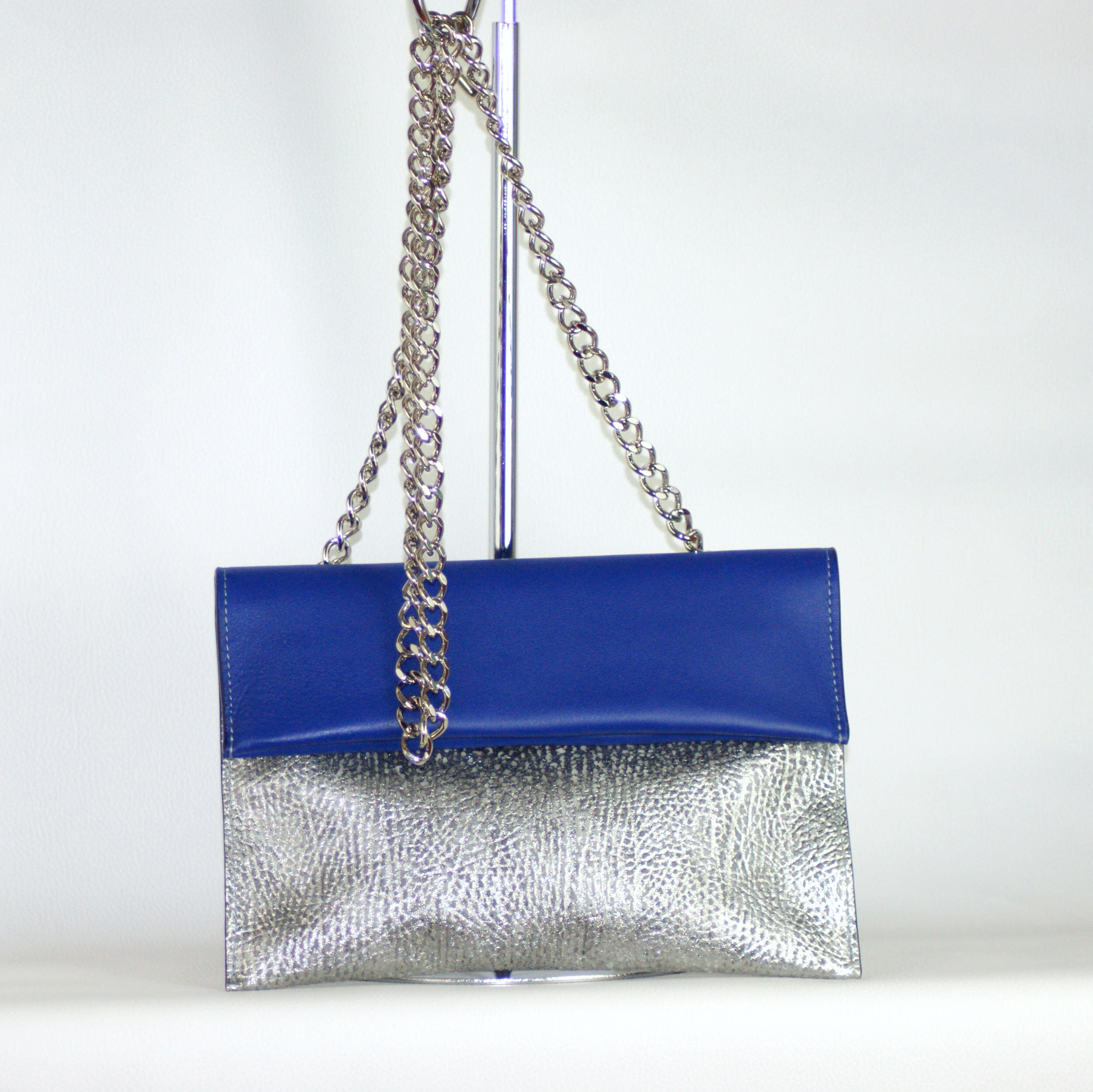 sac avec chaine argent