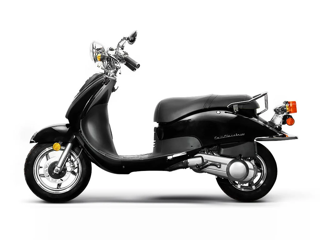 Lance Cali Classic 50 Second City Scooters