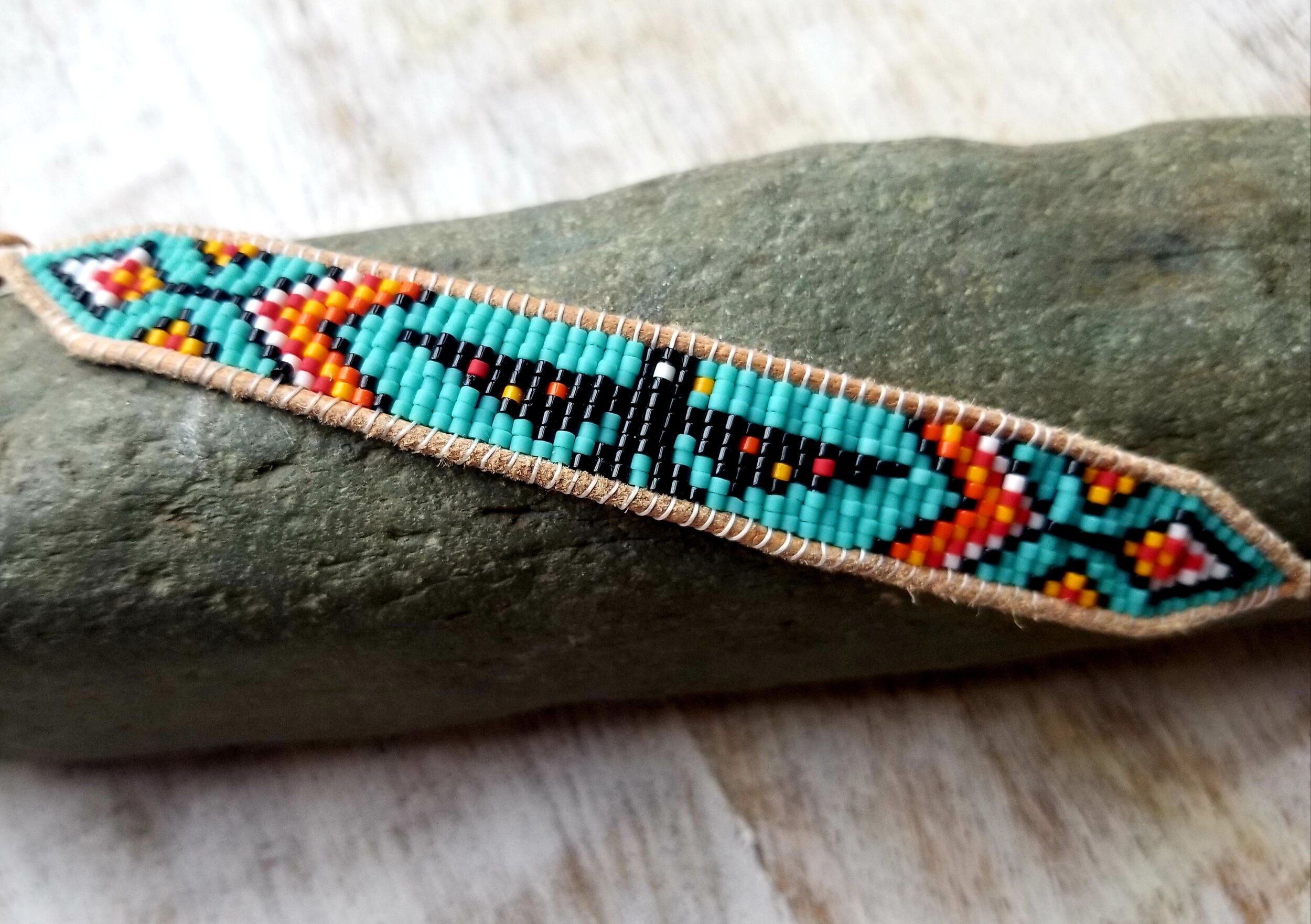 Native American handmade Beaded Bracelet 
