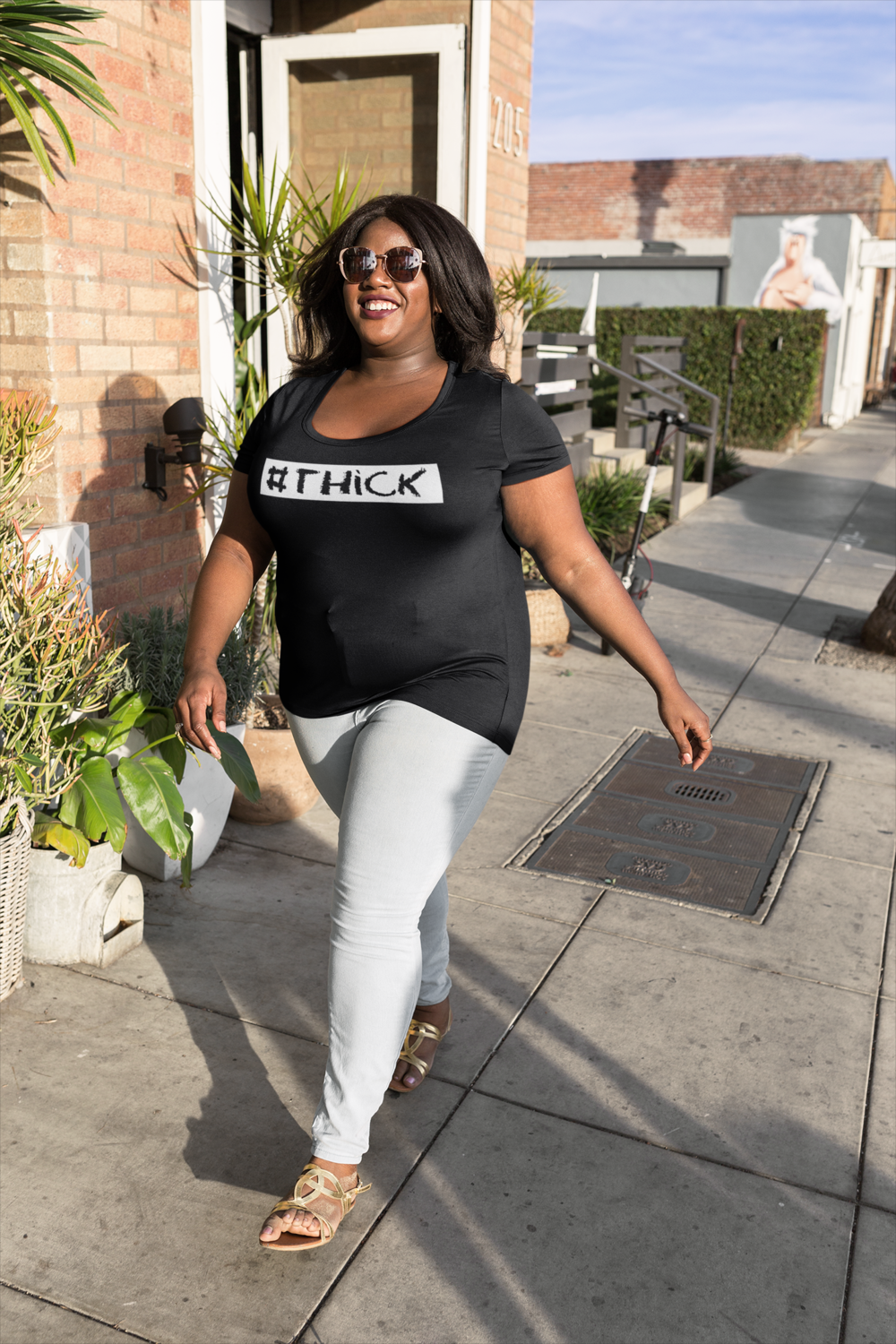 Hashtag Tee Shapely | Lifestyle for the Plus