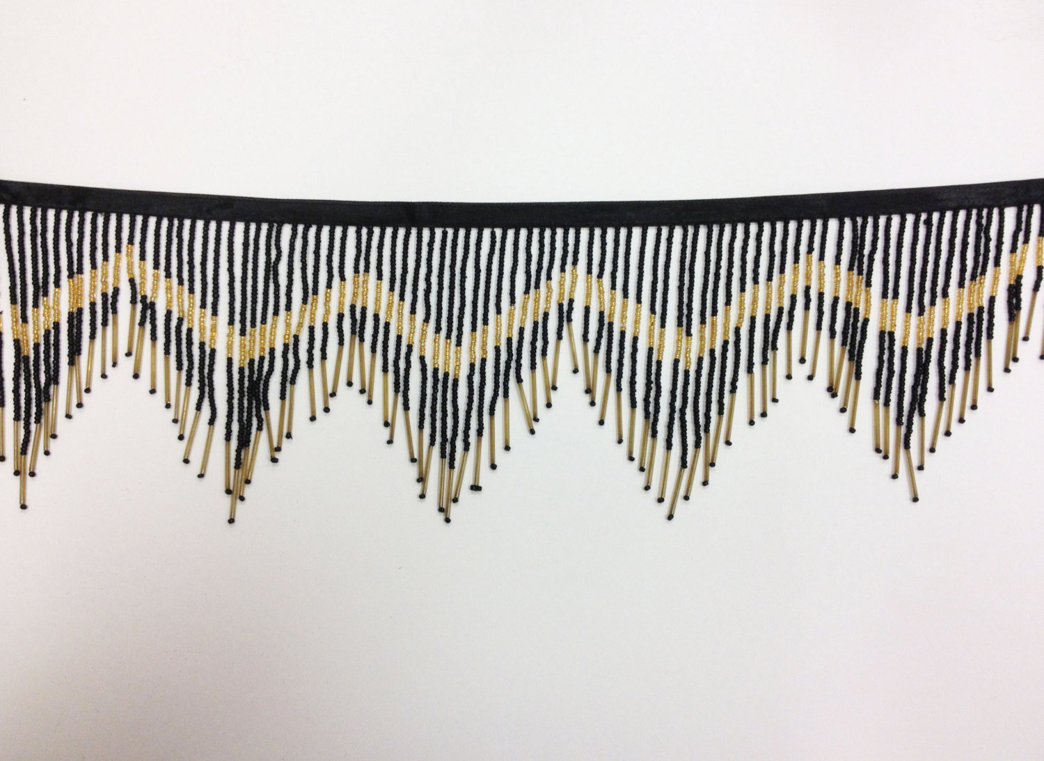6.5/6 BLACK/GOLD Glass SEED Bead CHEVRON with Long Bugle Beaded Fringe Trim  — Trims and Beads
