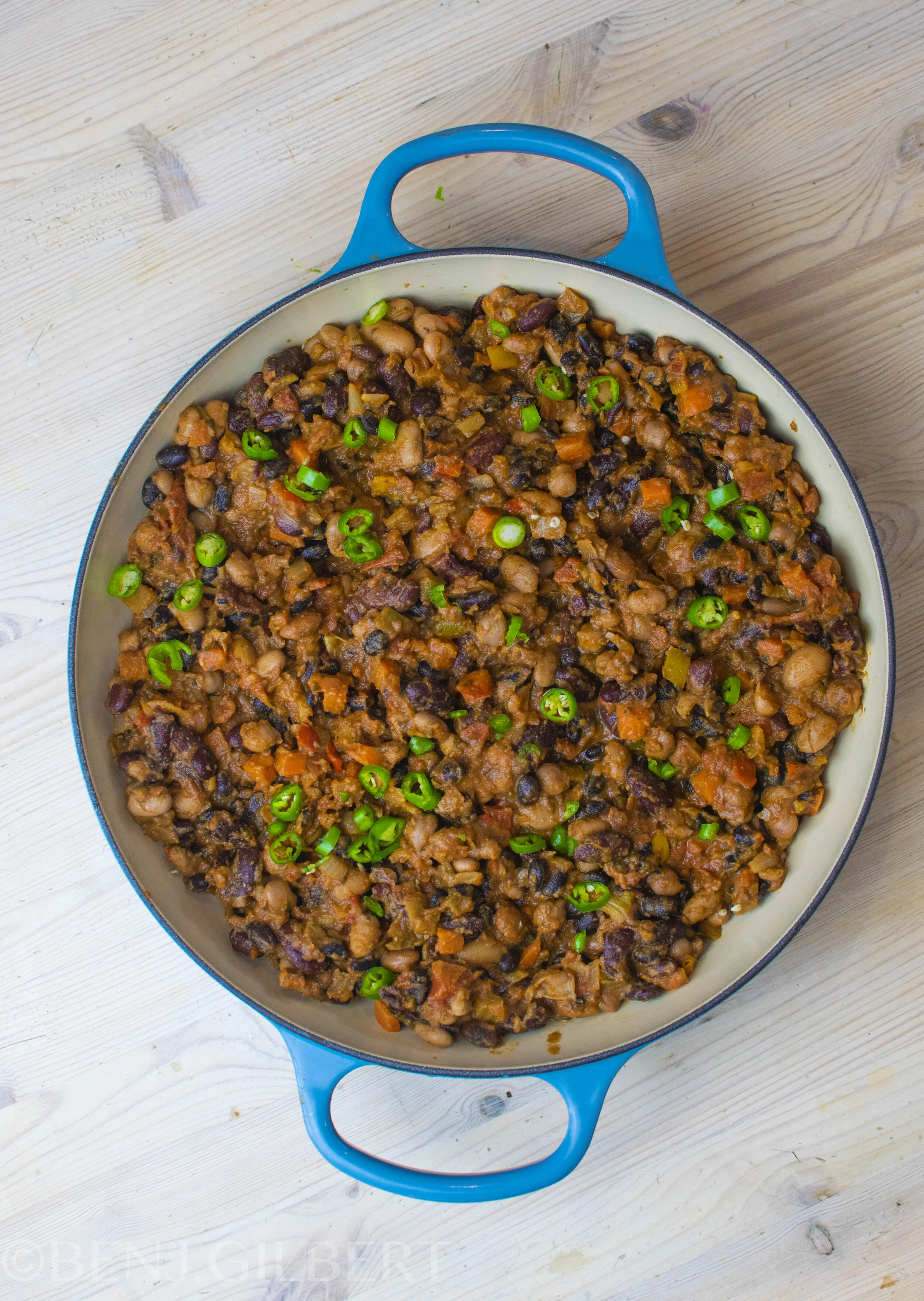 Five Bean And Roasted Vegetable Chilli Sticky Fingers Food five bean and roasted vegetable chilli sticky fingers food