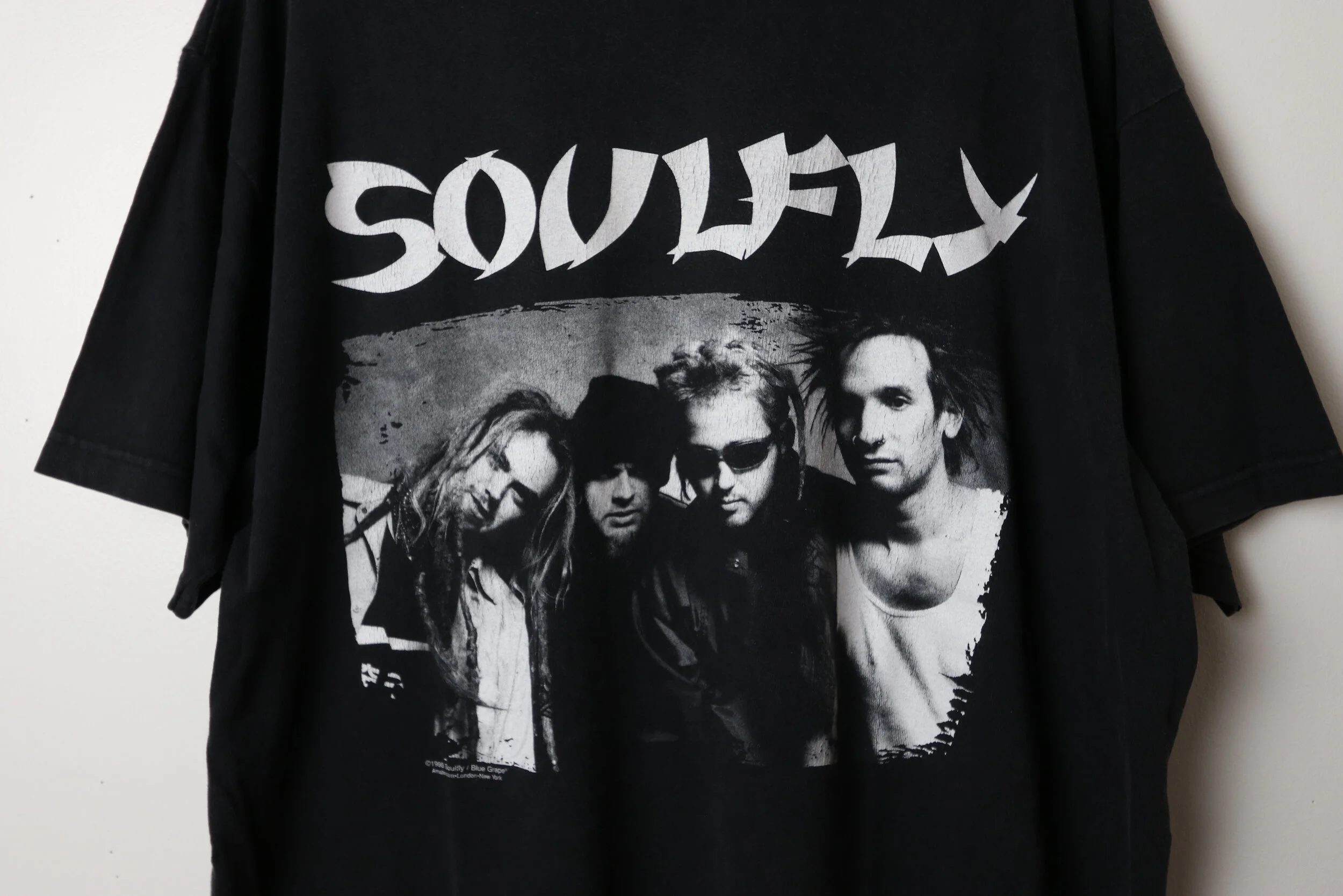 Soulfly 1998 T-Shirt - XL — Clothing of the Arts Soulfly 1998 T-Shirt - XL — Clothing of the Arts