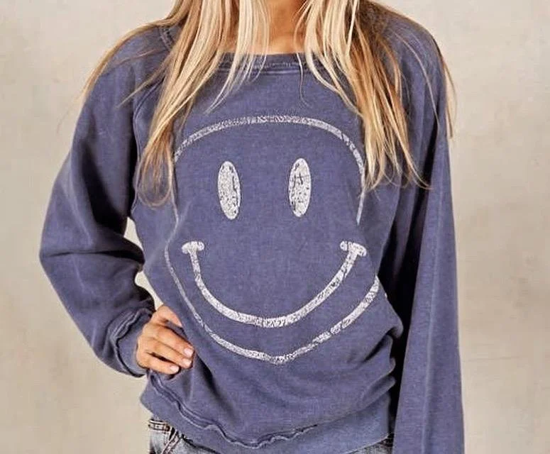vintage smiley face sweatshirt
