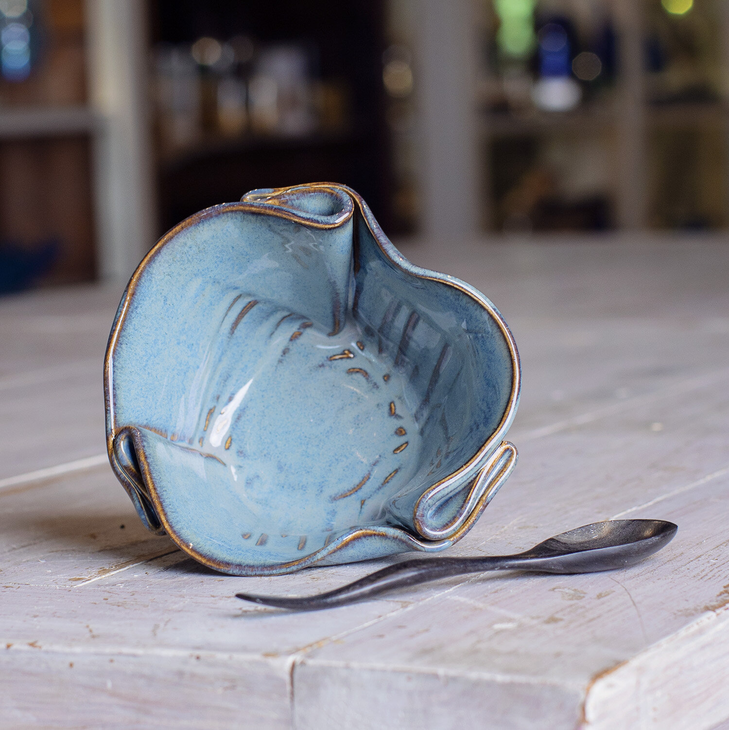 Hilborn Pottery Medley Sable Guacamole Bowl — Hillyer House