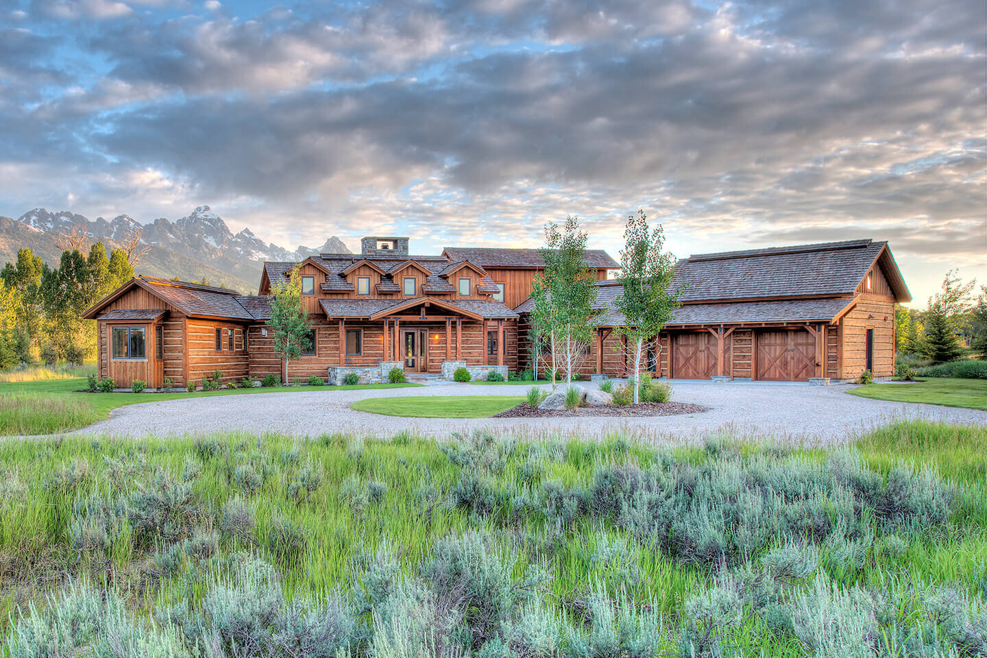 Residence in morning light with Grand Teton  view