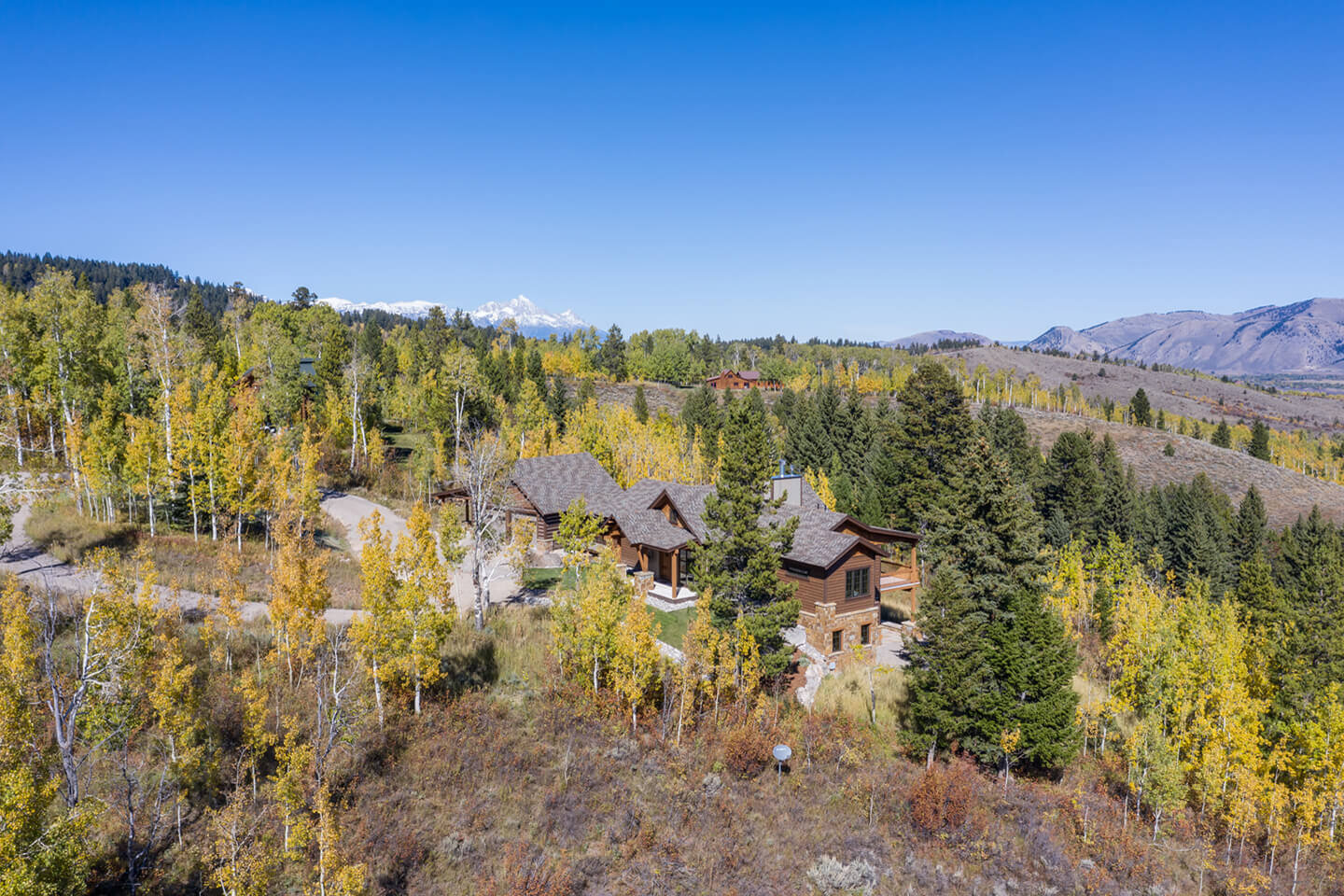Residence seen from above with view to the Grand Teton