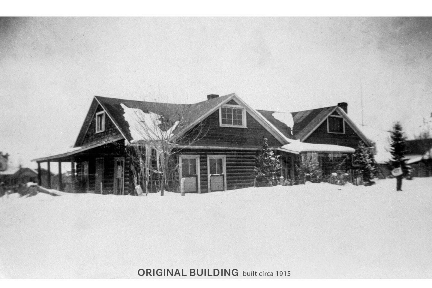 Black and white original Coe Cabin photo circa 1915