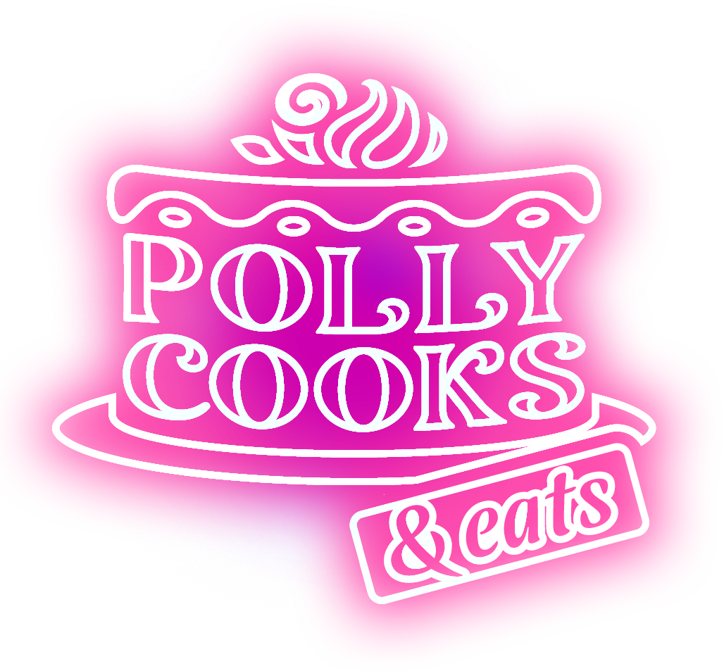 Polly Cooks & Eats 