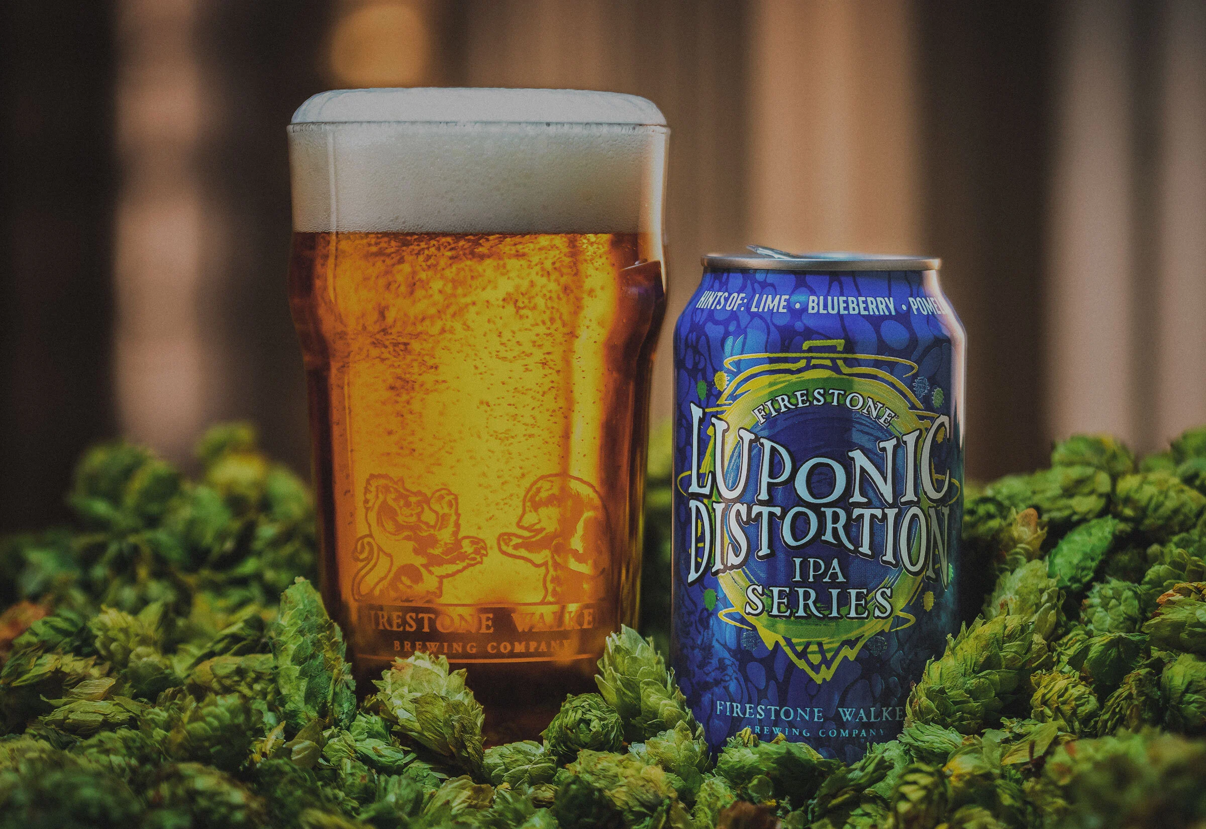 Firestone Walker的最新Luponic Distortion IPA重点介绍了石灰,蓝莓和柚子风味