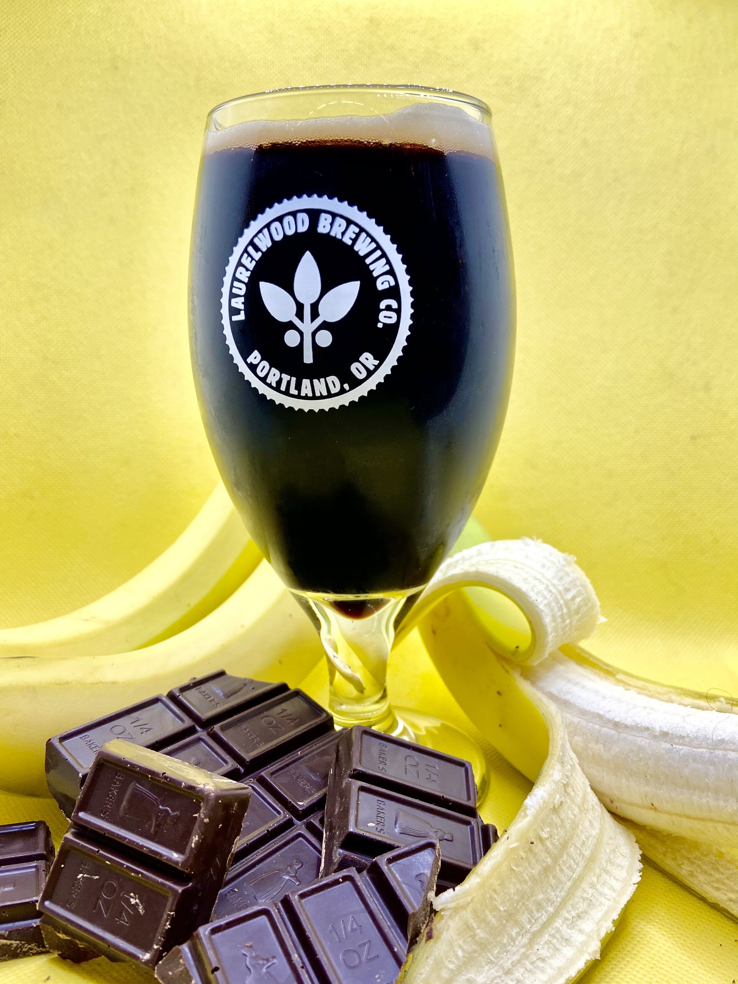 劳雷尔伍德·布鲁尔(Laurelwood Brewing)凭借“烈性黑啤酒”变种进入“烈性黑啤酒月”