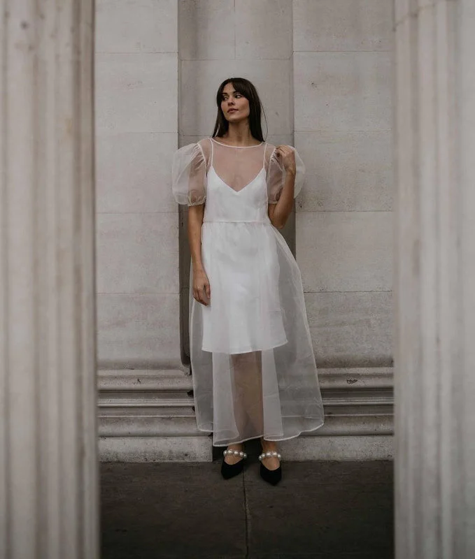 Shoreditch puff sleeve wedding dress 