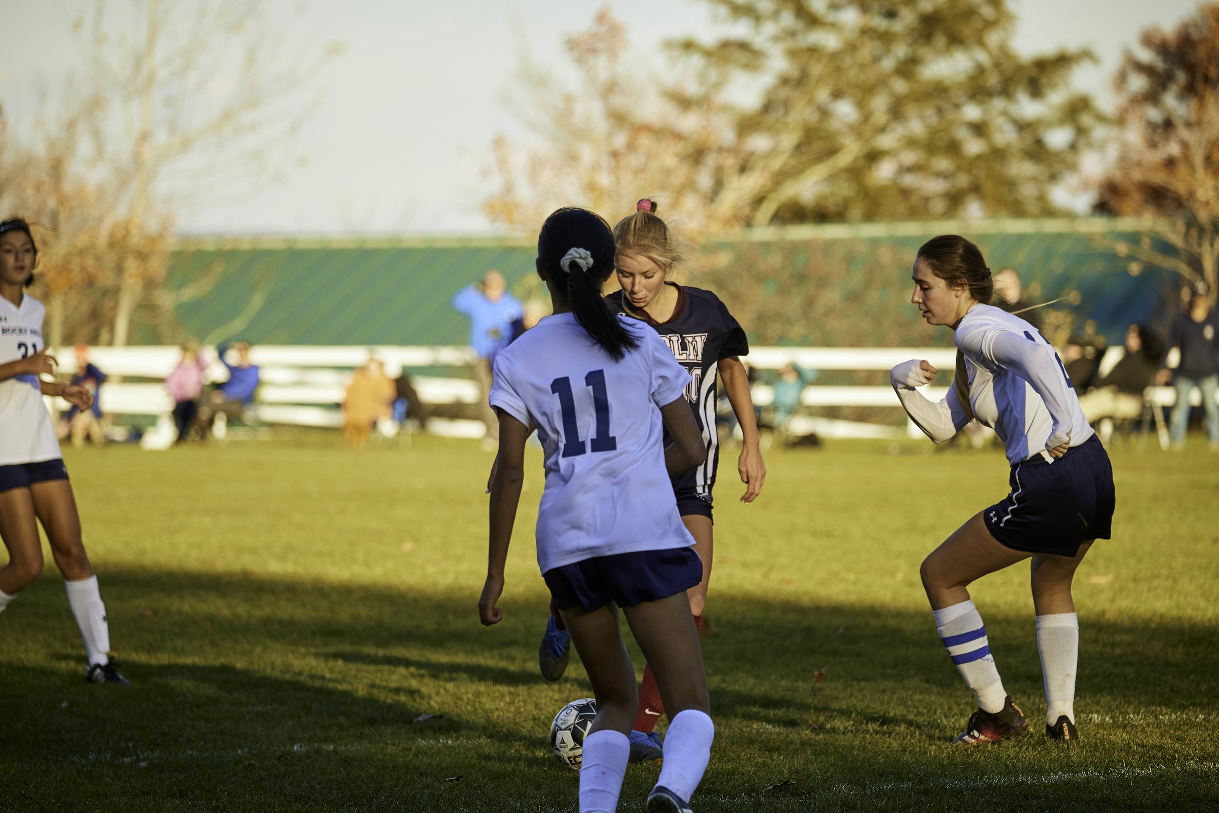 女子校队足球vs. 洛基山学校- 11月10日，2021 - 18155.jpg