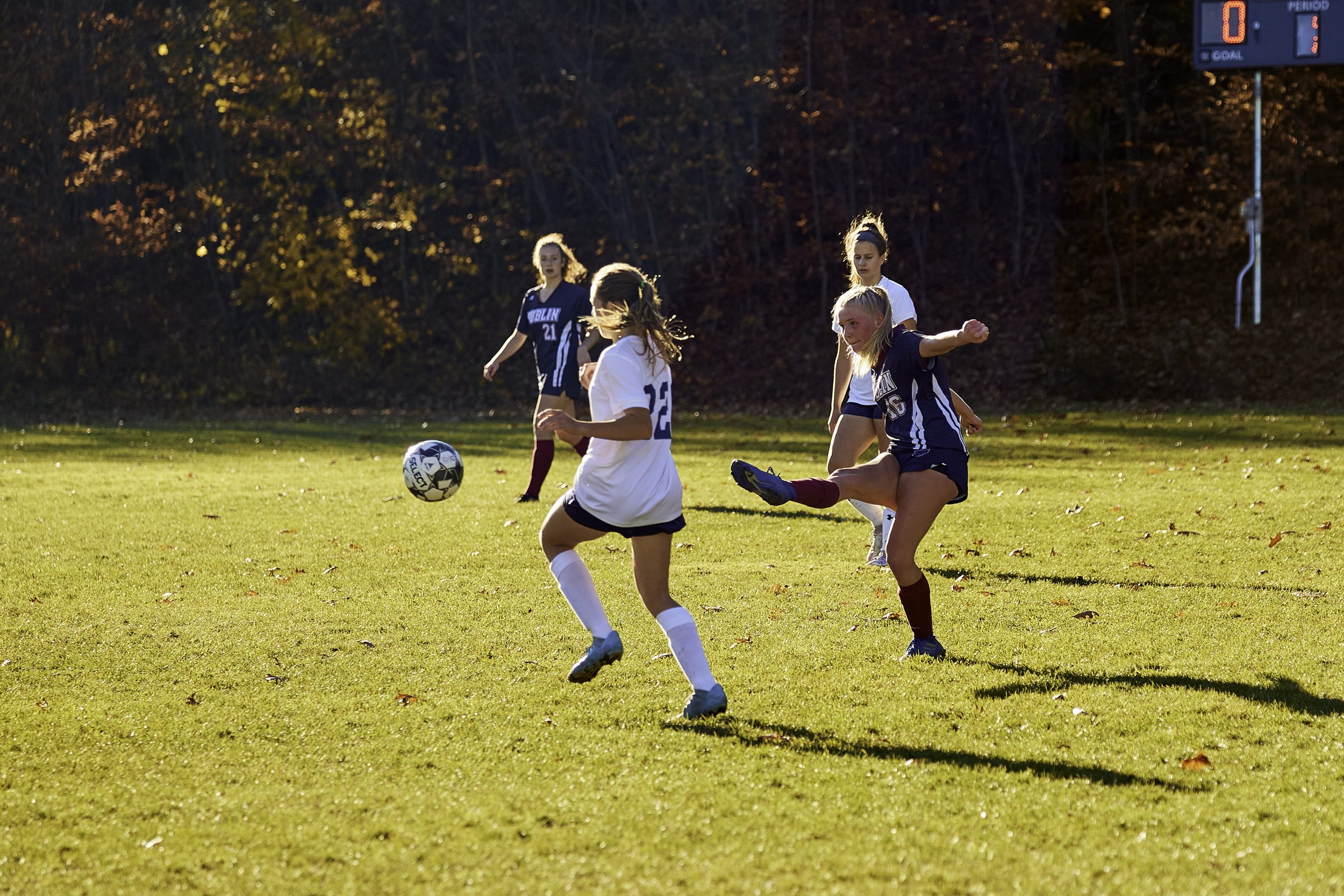 女子校队足球vs. 落基山学校- 11月10日，2021年- 17474.jpg