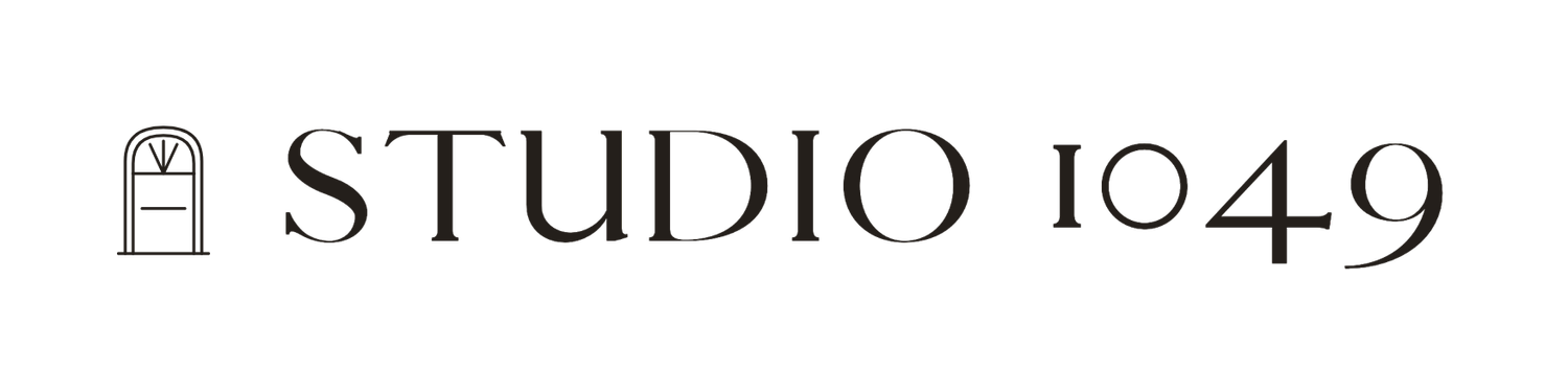 STUDIO 1049