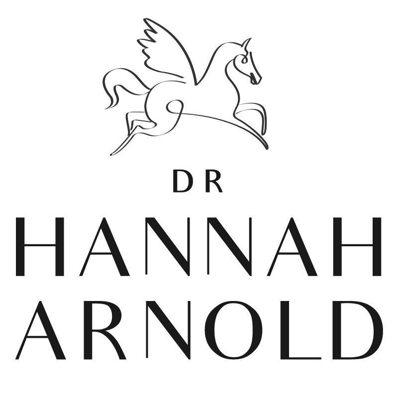 Dr Hannah Arnold
