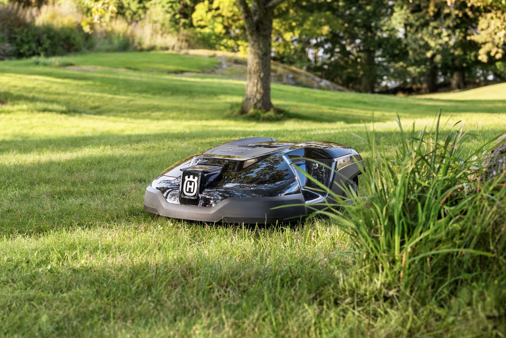 绿足机器人 和 Husqvarna Automower
