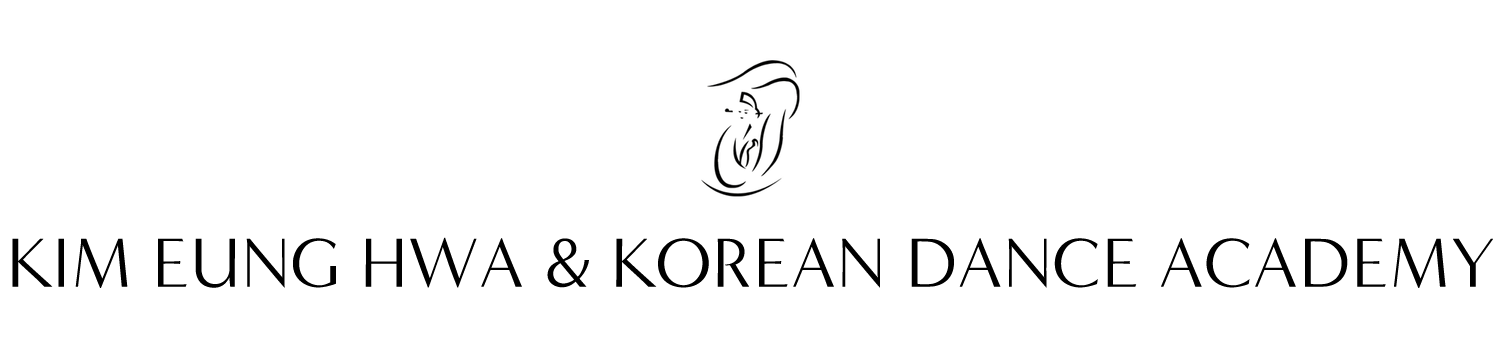 Kim Eung Hwa &amp; Korean Dance Academy | Traditional Korean dance &amp; music