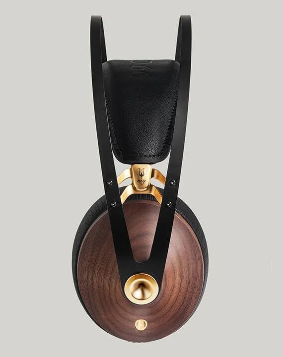 Meze 99 Classics — Earphone & Headphone Specialty | Headfoneshop
