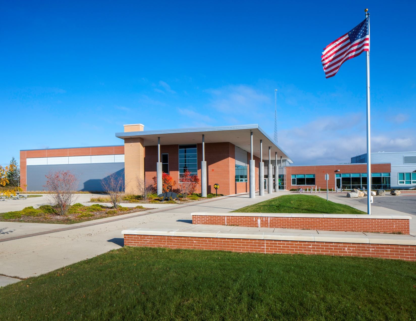 Long Lake Elementary at Traverse City Area Public Schools
