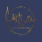 Cafe Evie &amp; Rolli Cannoli