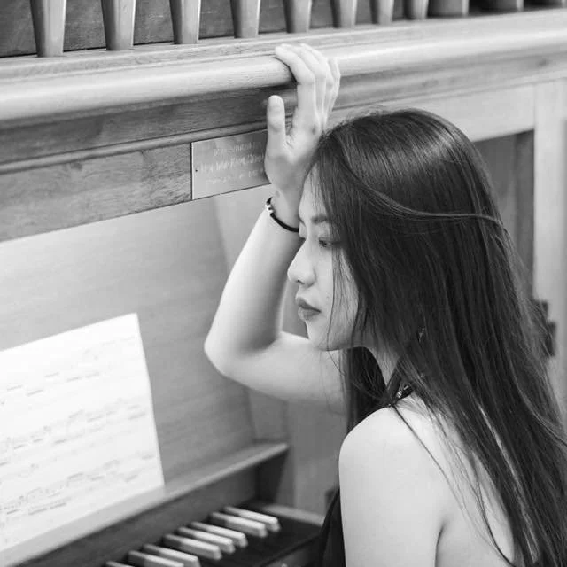www.wenyingwu-organistin.de