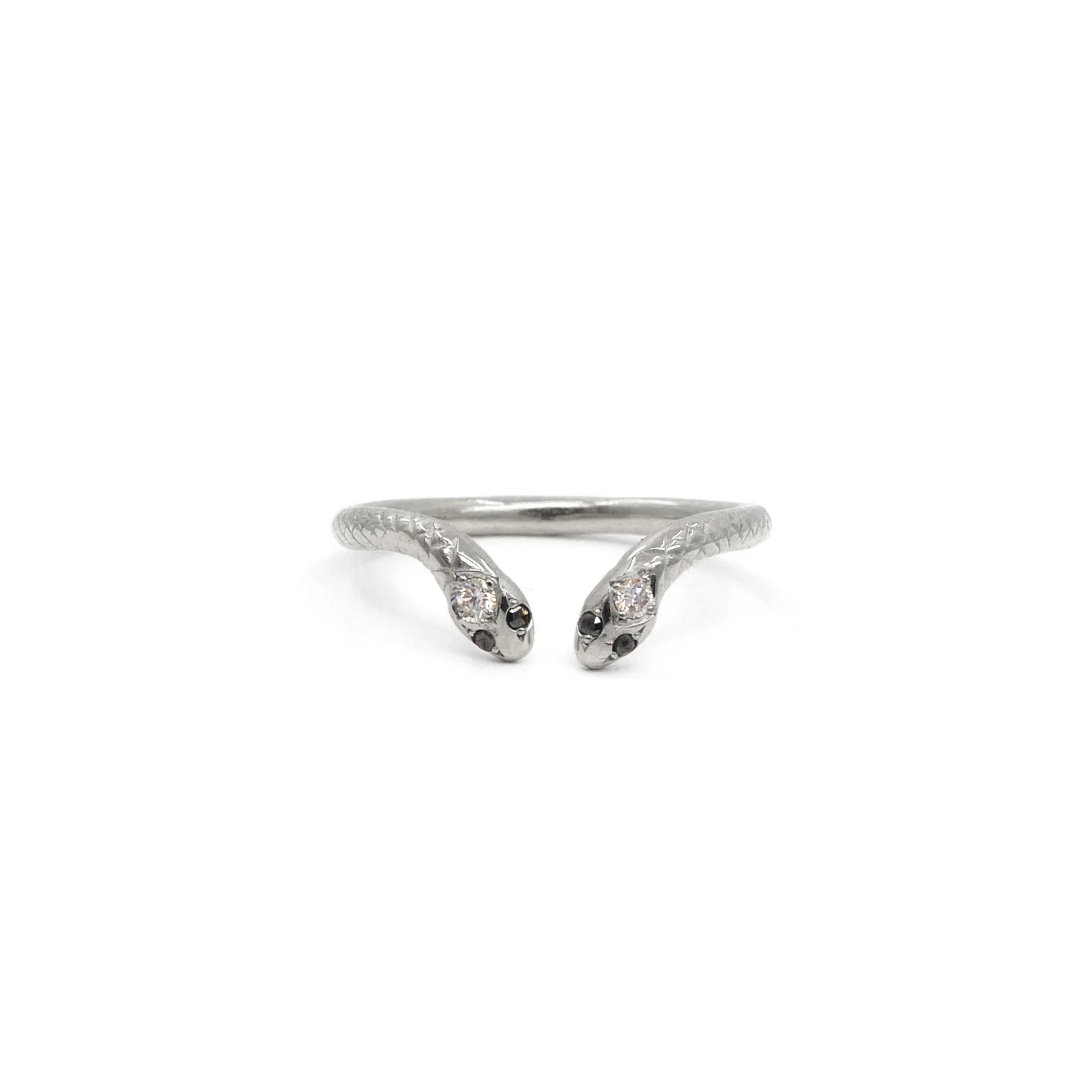 HYDE SNAKE PIERCE 蛇十字 Viper Snake Ring