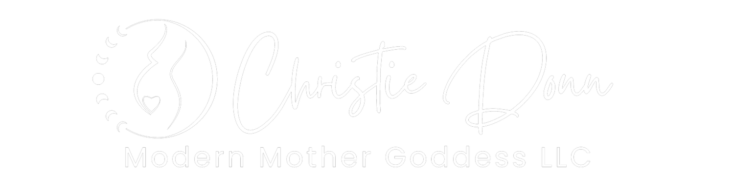 Christie Donn | Birth Doula | Lactation Support | Cycle Coach | Matrescence Mentor 